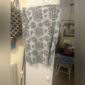 Lularoe pencil skirt